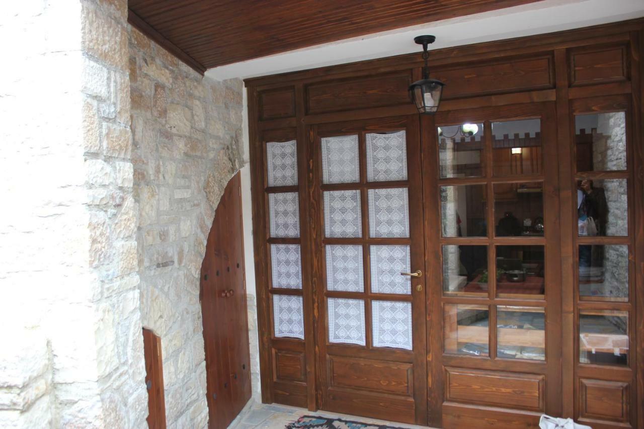 Guesthouse Arjan بيرات المظهر الخارجي الصورة