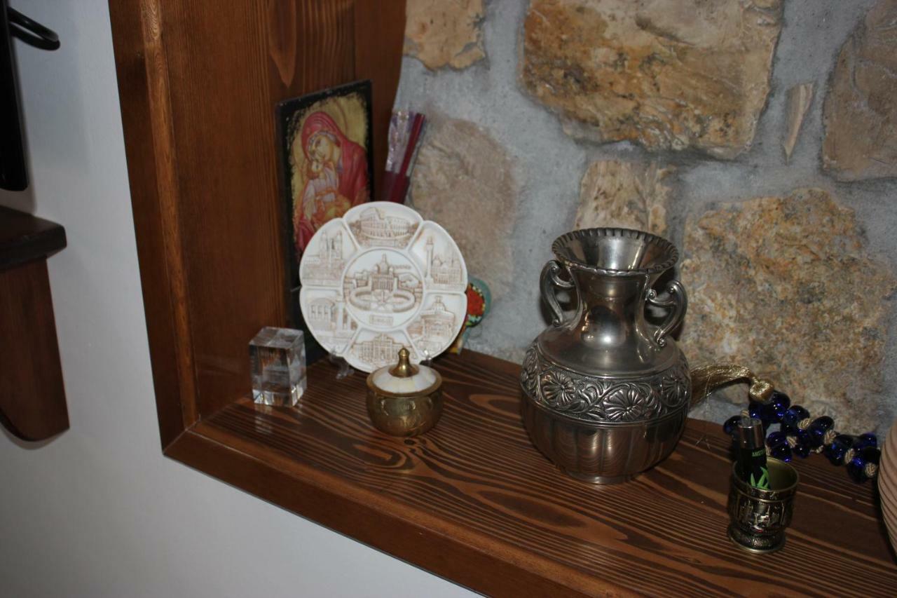 Guesthouse Arjan بيرات المظهر الخارجي الصورة