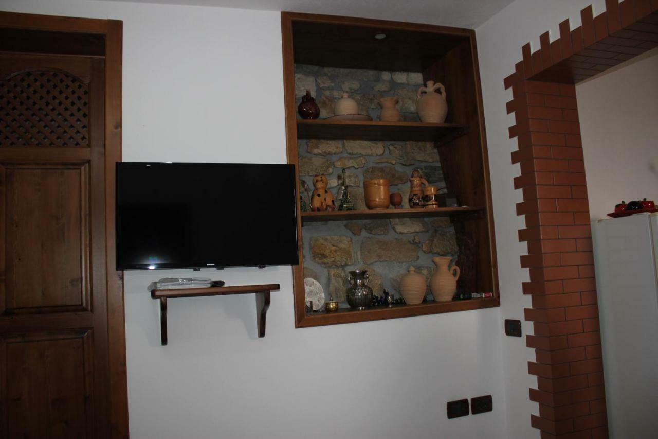 Guesthouse Arjan بيرات المظهر الخارجي الصورة